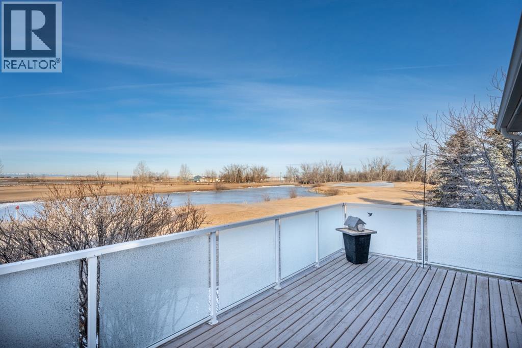 1007 Whispering Greens Court, Vulcan, Alberta  T0L 2B0 - Photo 4 - A2280141