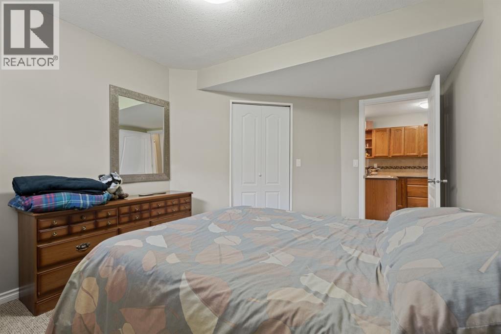 1007 Whispering Greens Court, Vulcan, Alberta  T0L 2B0 - Photo 41 - A2280141