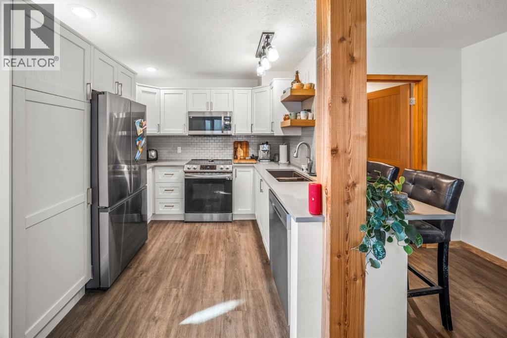 3, 809 5th Street, Canmore, Alberta  T1W 2G1 - Photo 13 - A2280195