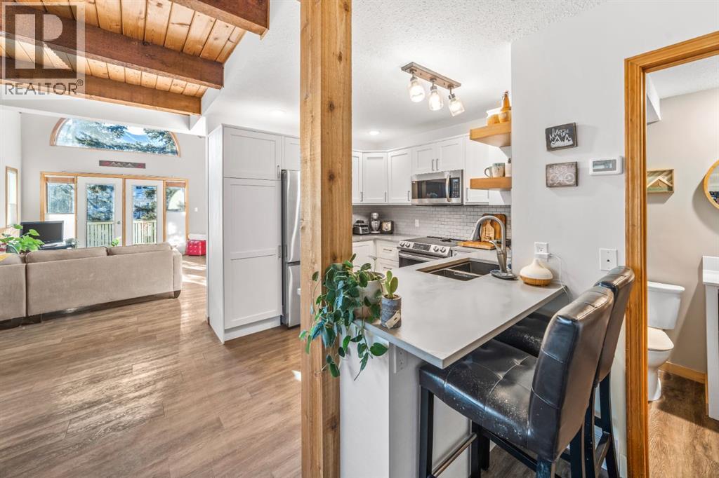 3, 809 5th Street, Canmore, Alberta  T1W 2G1 - Photo 17 - A2280195