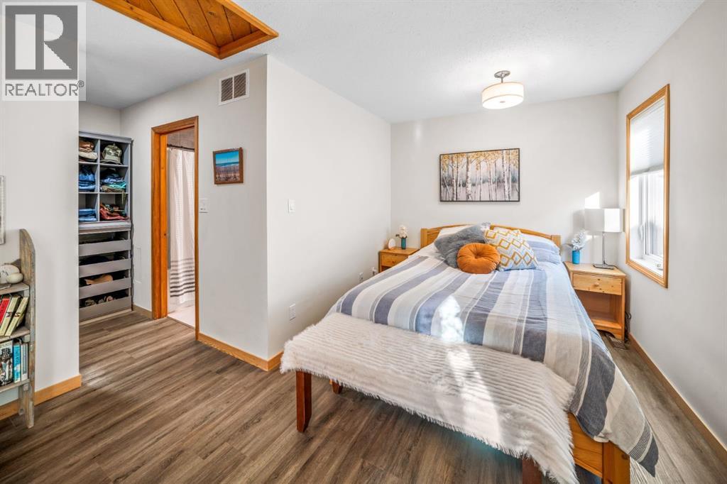 3, 809 5th Street, Canmore, Alberta  T1W 2G1 - Photo 31 - A2280195