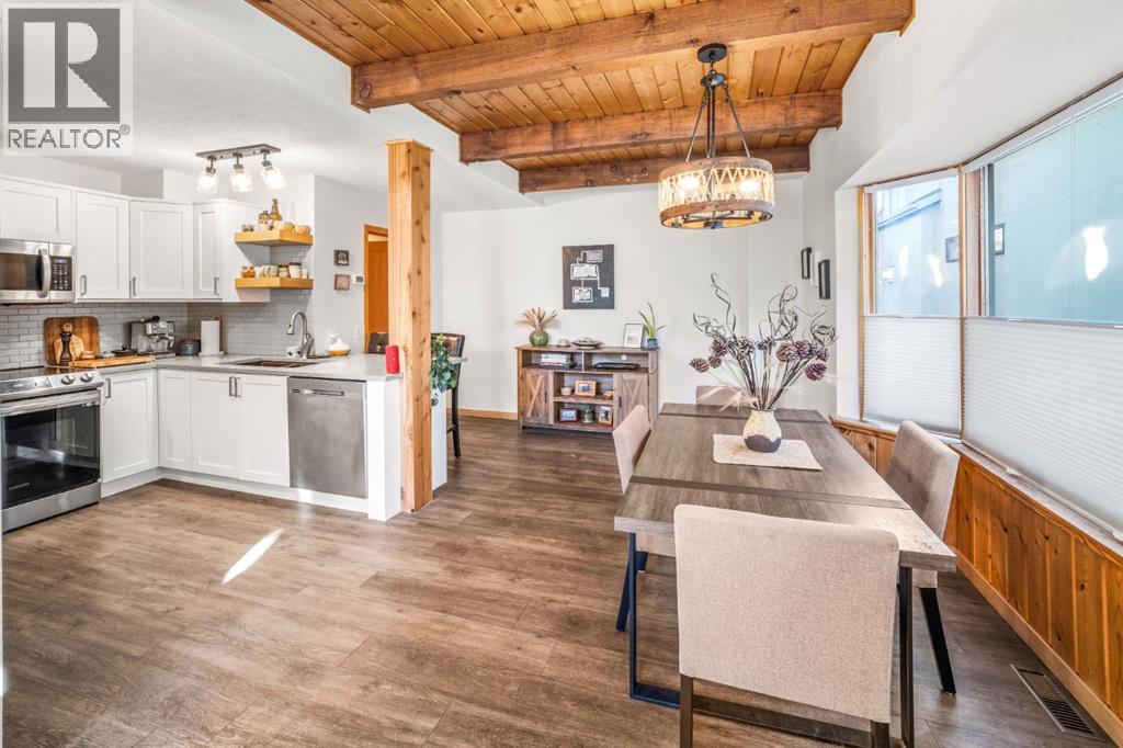 3, 809 5th Street, Canmore, Alberta  T1W 2G1 - Photo 10 - A2280195