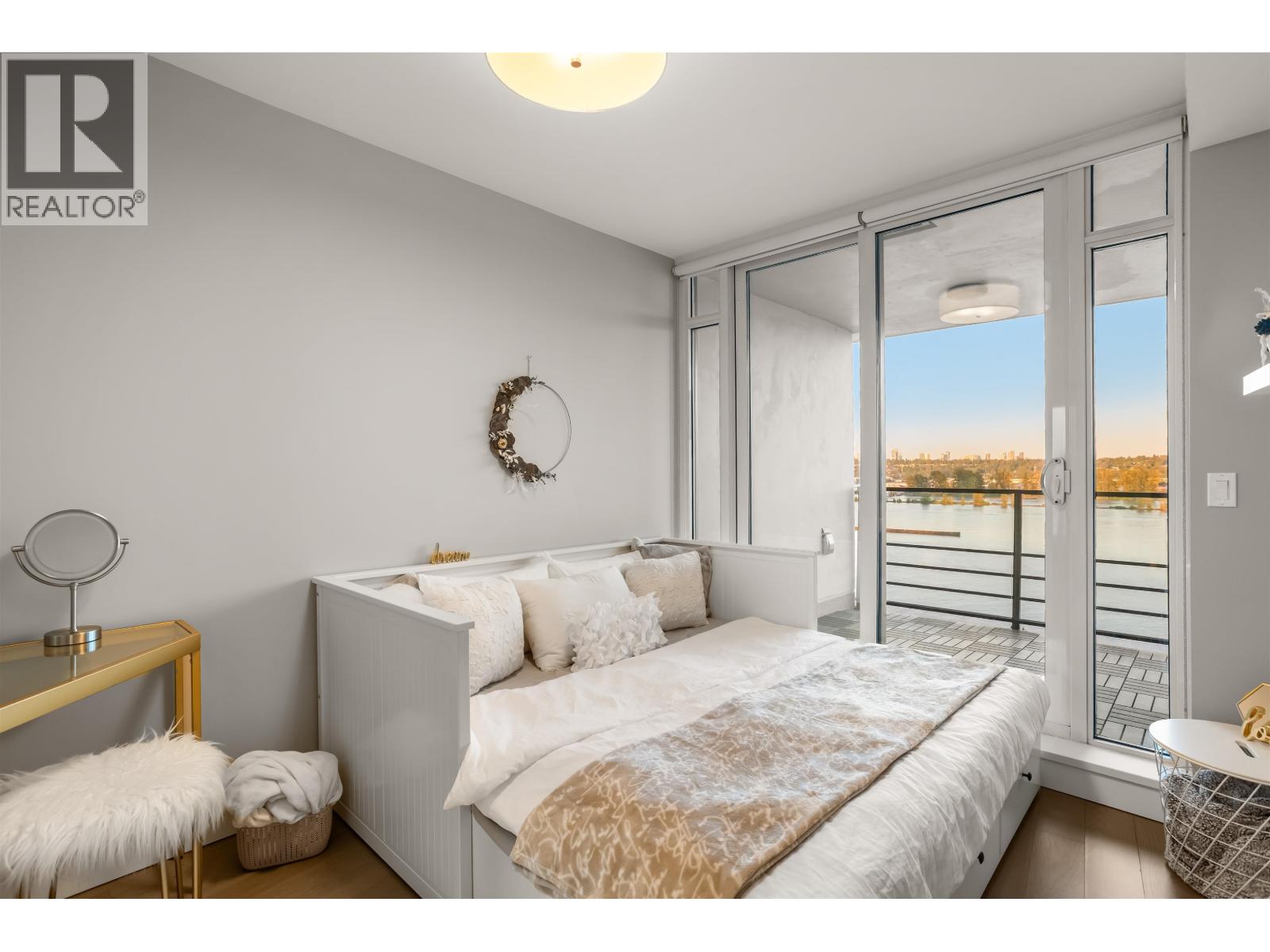 1208 210 Salter Street, New Westminster, British Columbia  V3M 0J9 - Photo 9 - R3082161