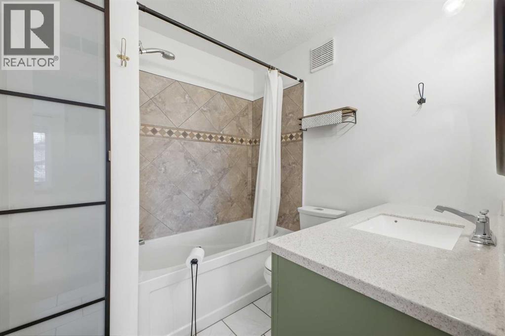 123 Killarney Glen Court Sw, Calgary, Alberta  T3E 7H4 - Photo 32 - A2280719