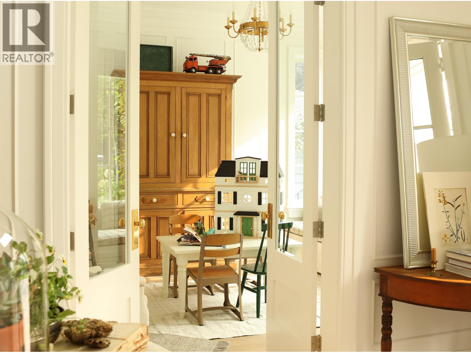 4065 Lions Avenue, North Vancouver, British Columbia  V7R 3S2 - Photo 15 - R3082136