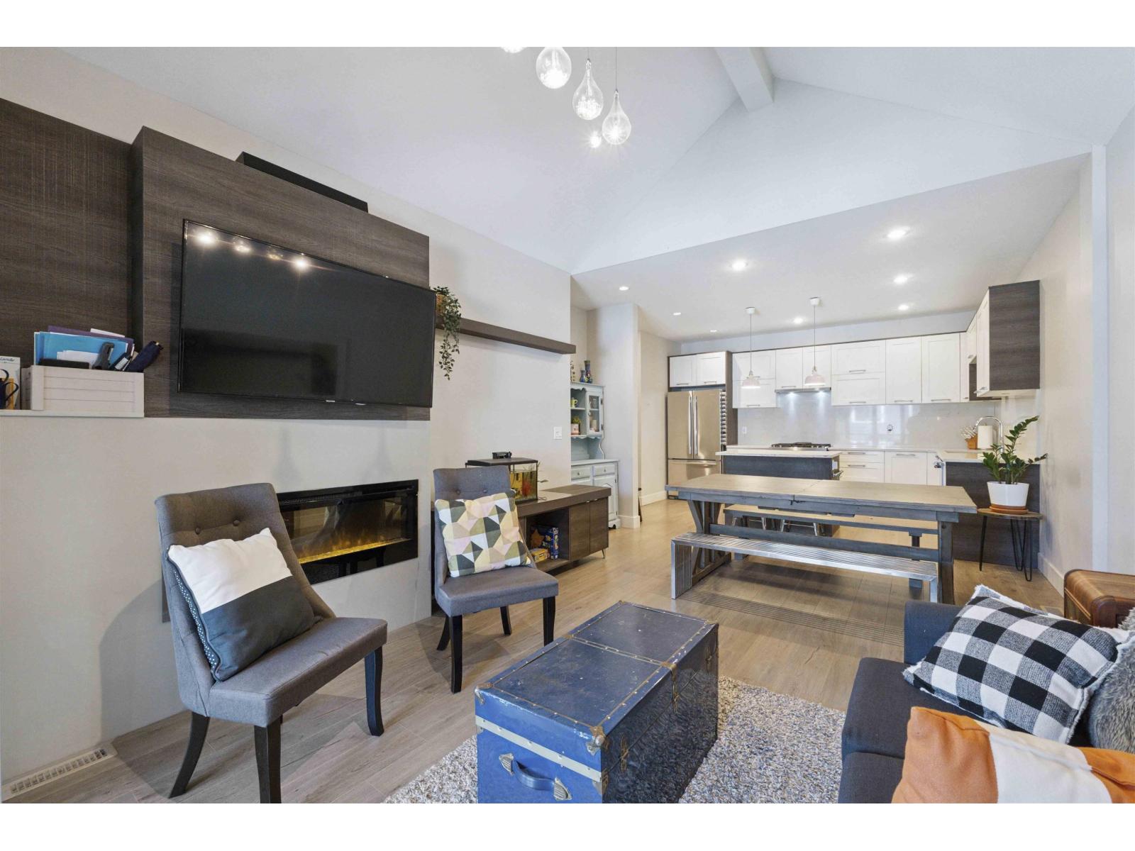 73 15677 28 Avenue, Surrey, British Columbia  V3Z 0E5 - Photo 8 - R3028146