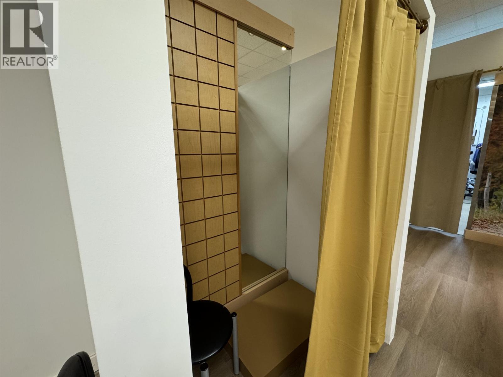 94 935 Marine Drive, North Vancouver, British Columbia  V7P 1S3 - Photo 2 - C8075362