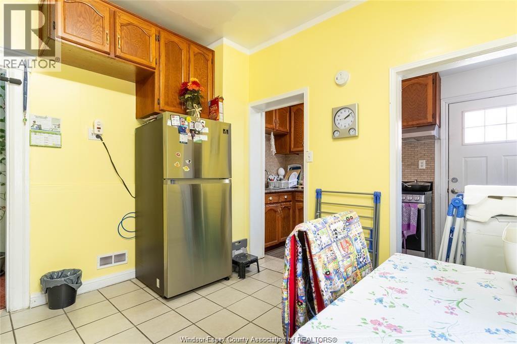 562 Dougall, Windsor, Ontario  N9A 4P6 - Photo 13 - 26001264