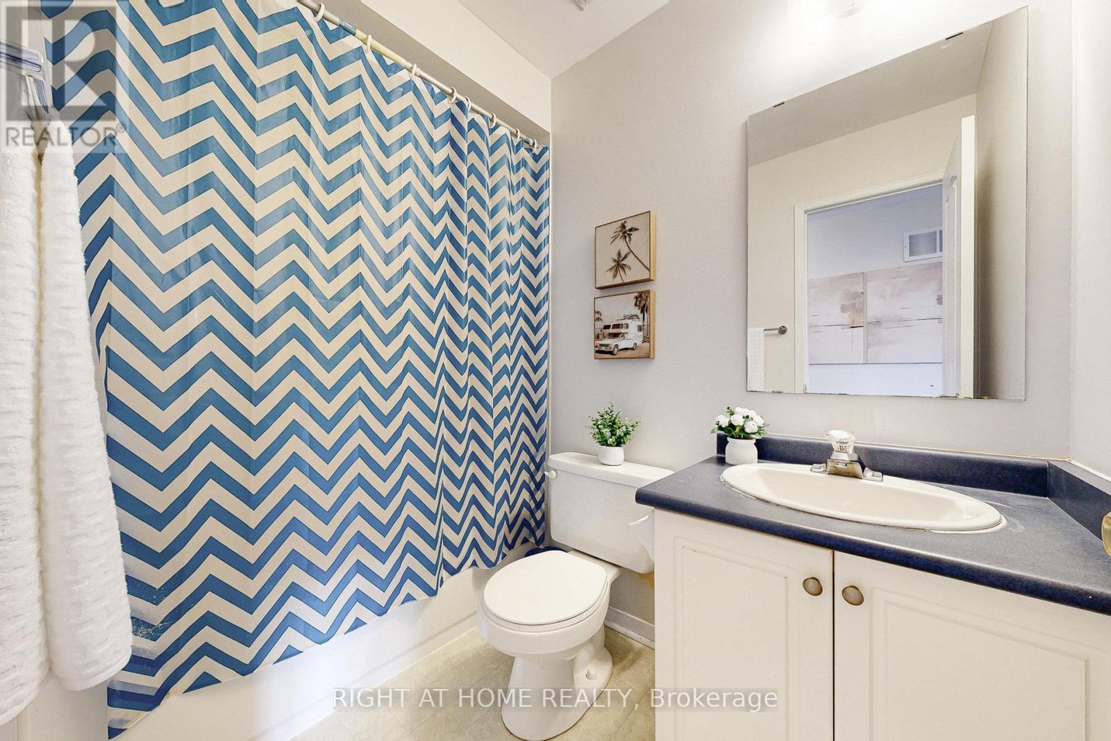 10 Pascoe Drive, Markham, Ontario  L6B 1C4 - Photo 21 - N12719316