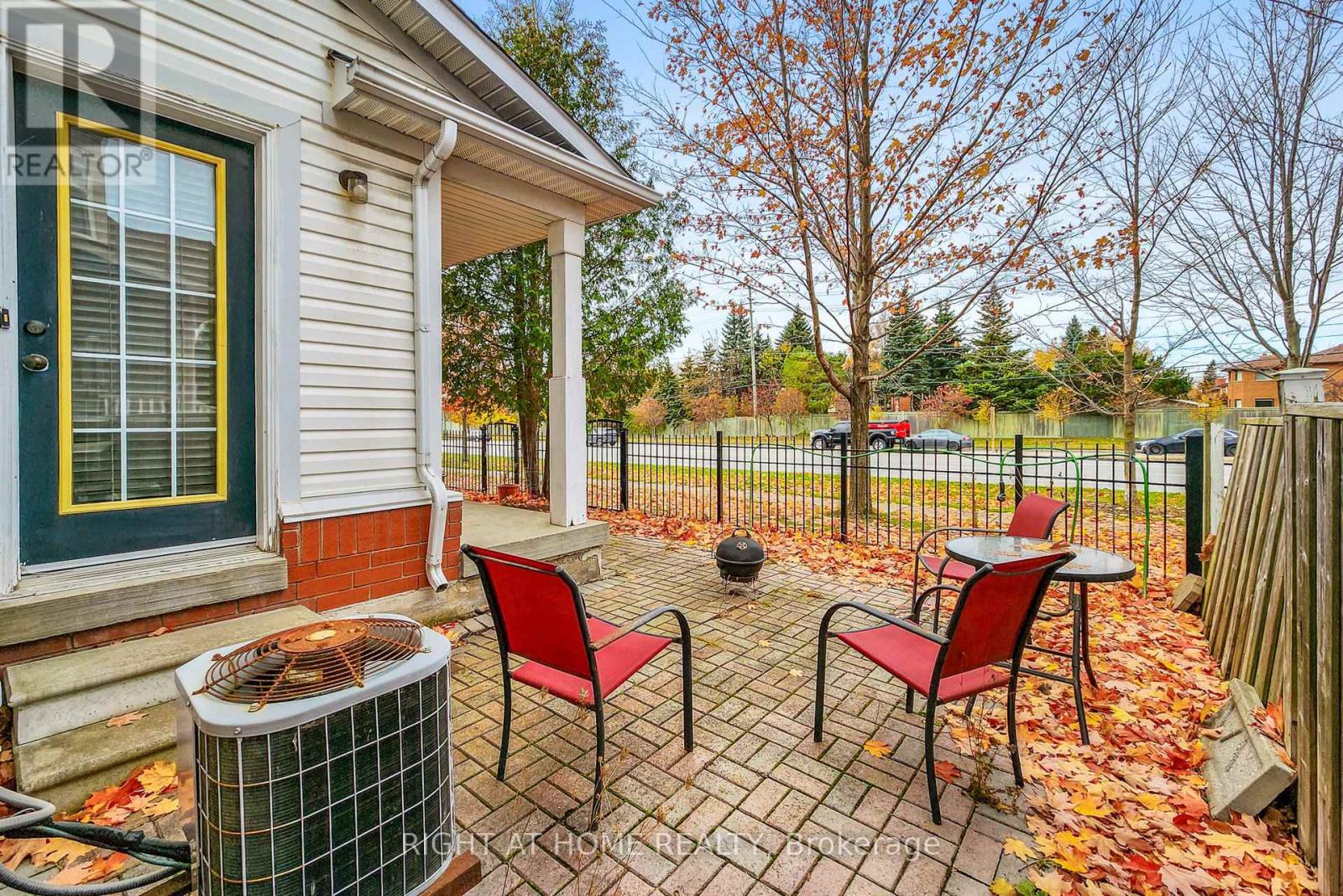 10 Pascoe Drive, Markham, Ontario  L6B 1C4 - Photo 33 - N12719316