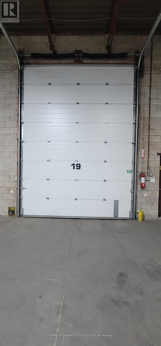 2 - 610 Hanlan Road, Vaughan, Ontario  L4L 4Y1 - Photo 5 - N12719344