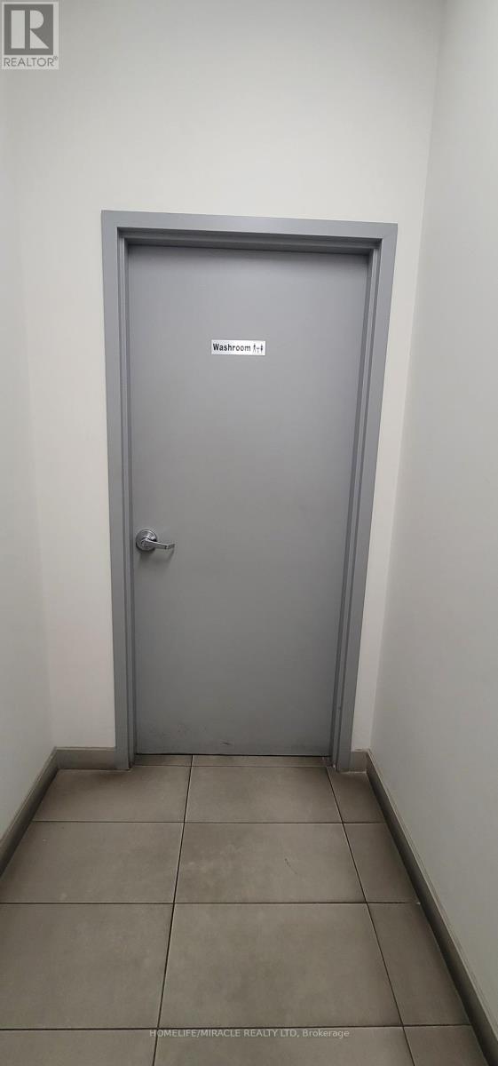 2 - 610 Hanlan Road, Vaughan, Ontario  L4L 4Y1 - Photo 6 - N12719344