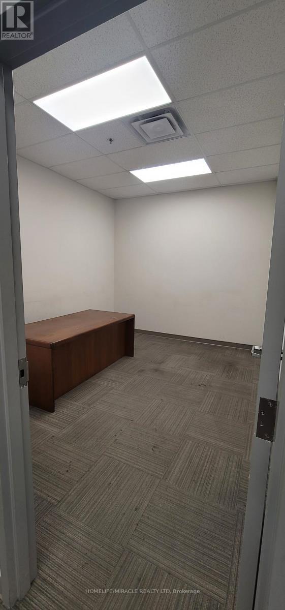 2 - 610 Hanlan Road, Vaughan, Ontario  L4L 4Y1 - Photo 9 - N12719344