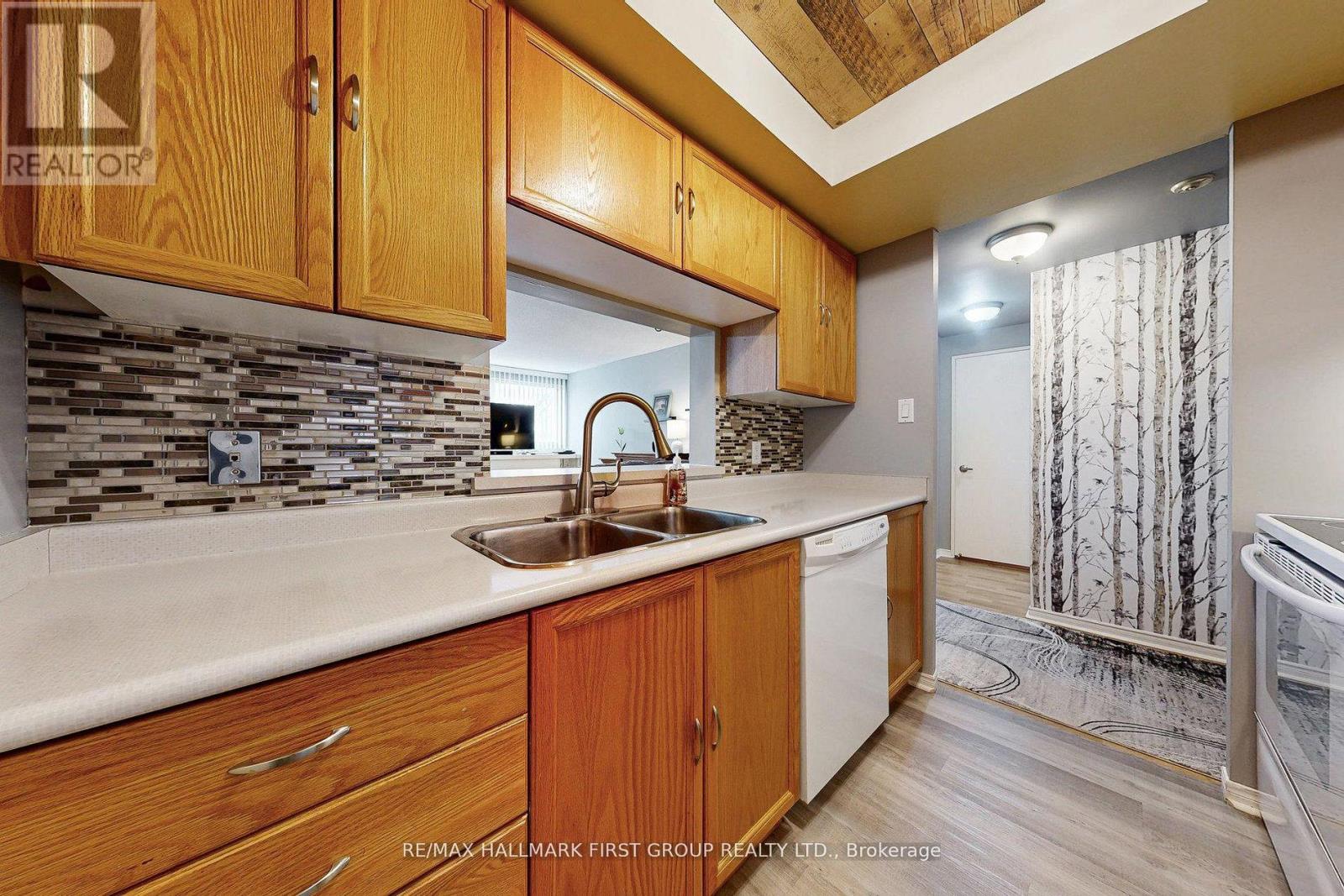 218 - 8351 Mclaughlin Road S, Brampton, Ontario  L6Y 4H8 - Photo 11 - W12719318