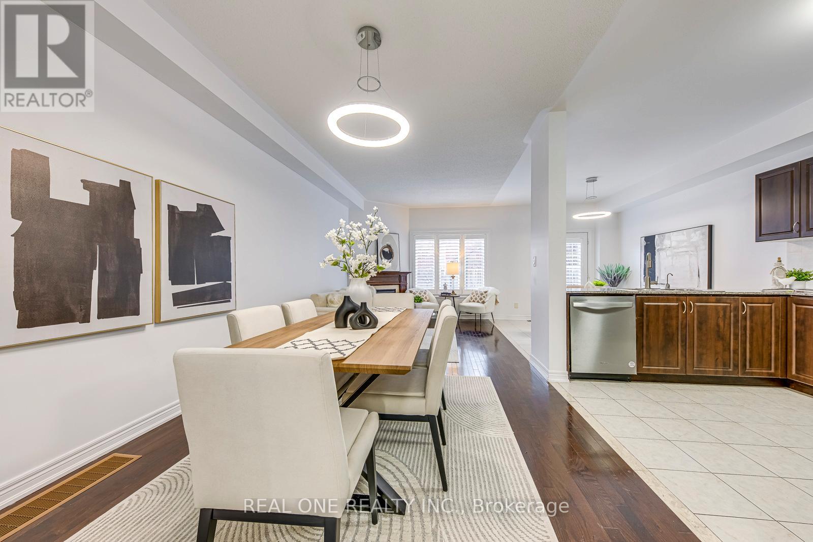 1331 Kestell Boulevard, Oakville, Ontario  L6H 0C8 - Photo 8 - W12719336