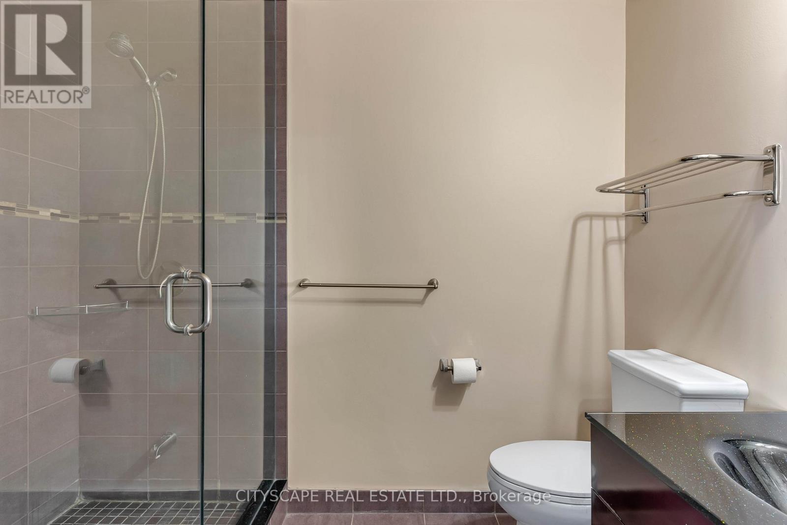 1210 Shagbark Crescent, Mississauga, Ontario  L5C 3P3 - Photo 41 - W12719348