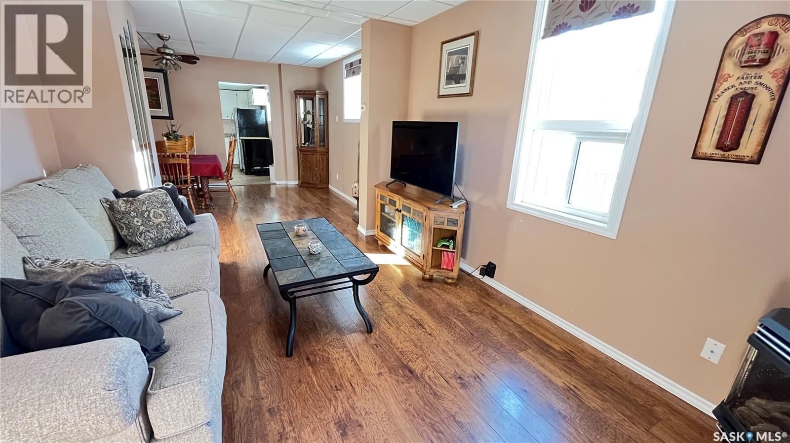 214 Marsh Street, Maple Creek, Saskatchewan  S0N 1N0 - Photo 22 - SK027224