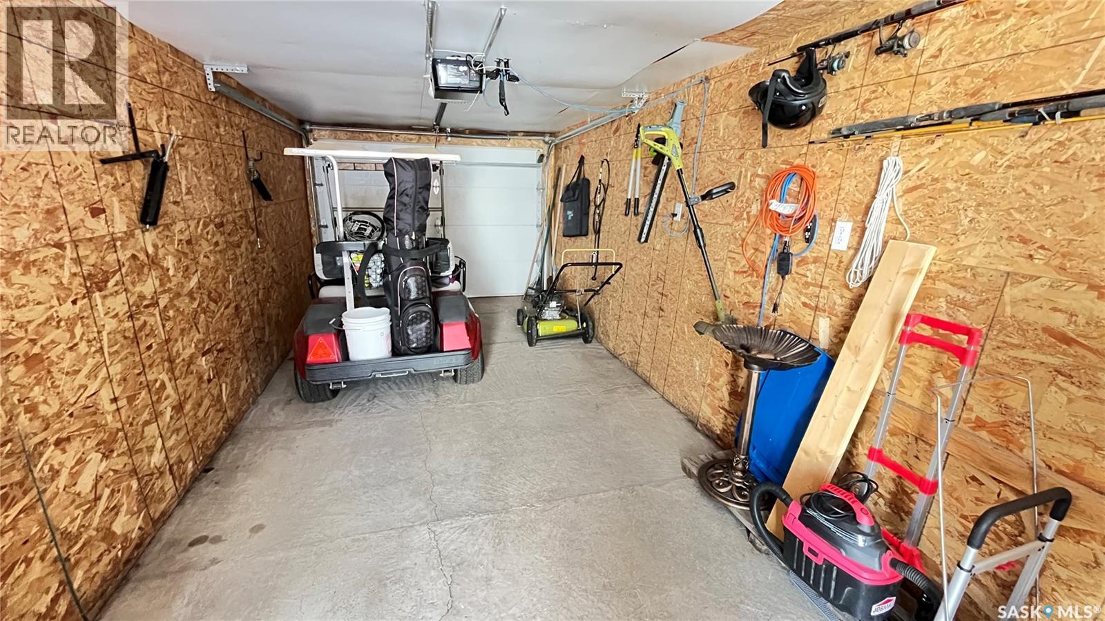 214 Marsh Street, Maple Creek, Saskatchewan  S0N 1N0 - Photo 33 - SK027224