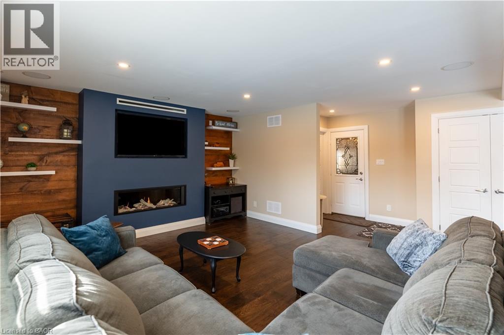 569 Rosseau Road, Hamilton, Ontario  L8K 4T7 - Photo 20 - 40799826