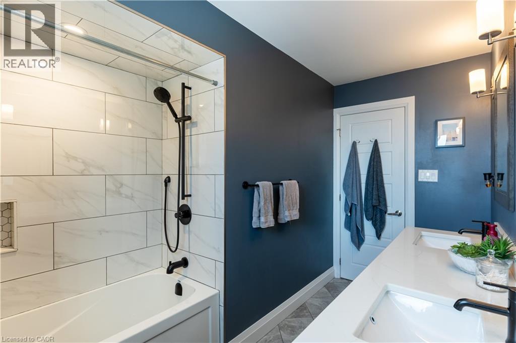 569 Rosseau Road, Hamilton, Ontario  L8K 4T7 - Photo 31 - 40799826