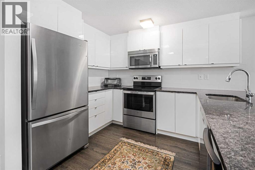 305, 45 Aspenmont Heights Sw, Calgary, Alberta  T3H 0E6 - Photo 3 - A2274607