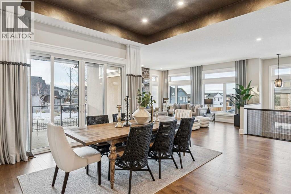 92 Crestridge View Sw, Calgary, Alberta  T3B 1G8 - Photo 7 - A2278302