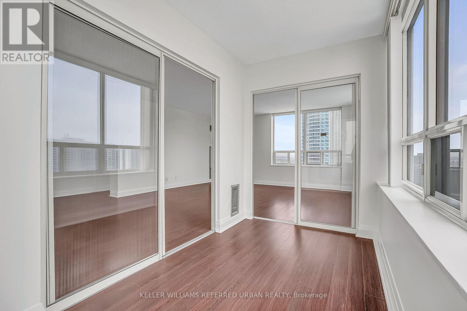 2106 - 215 Wynford Drive, Toronto, Ontario  M3C 3P5 - Photo 18 - C12719364