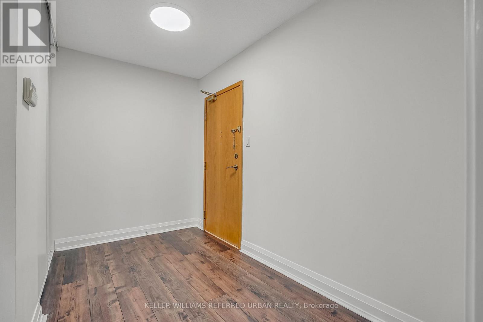 2106 - 215 Wynford Drive, Toronto, Ontario  M3C 3P5 - Photo 7 - C12719364