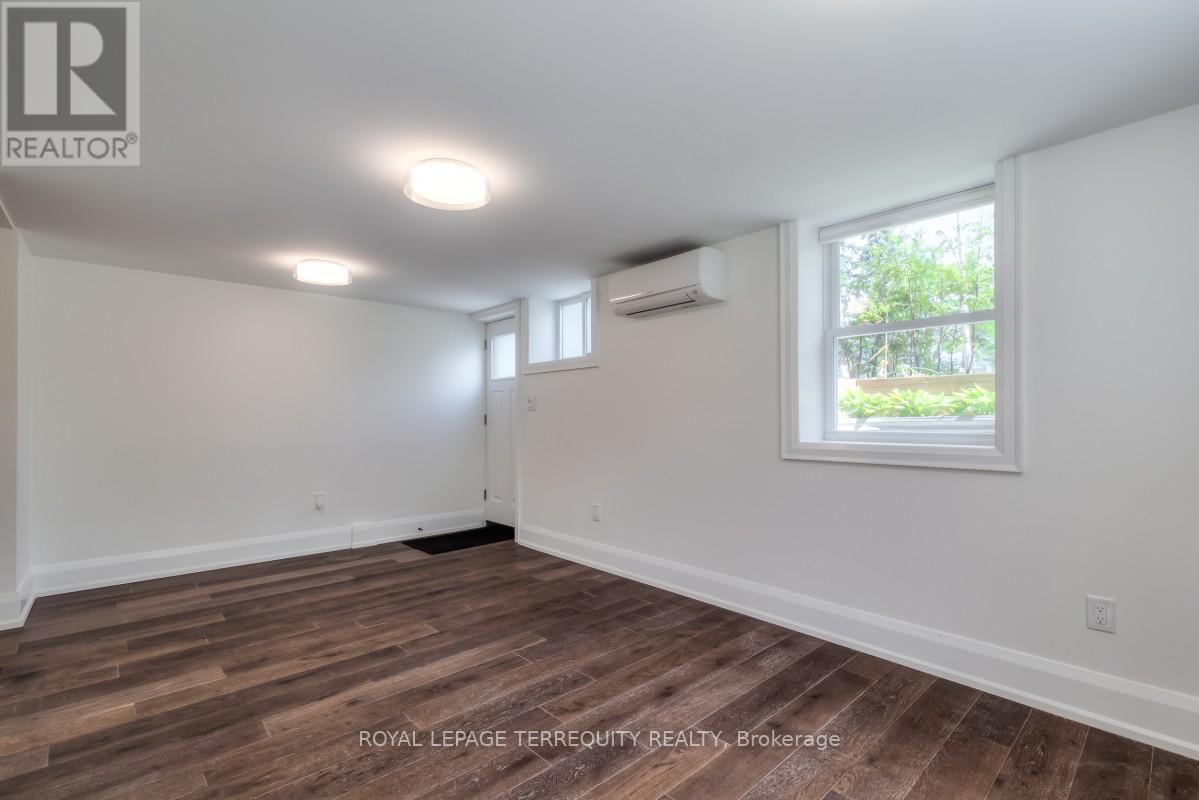 Lower - 674 Eglinton Avenue E, Toronto, Ontario  M4G 2K5 - Photo 15 - C12719368