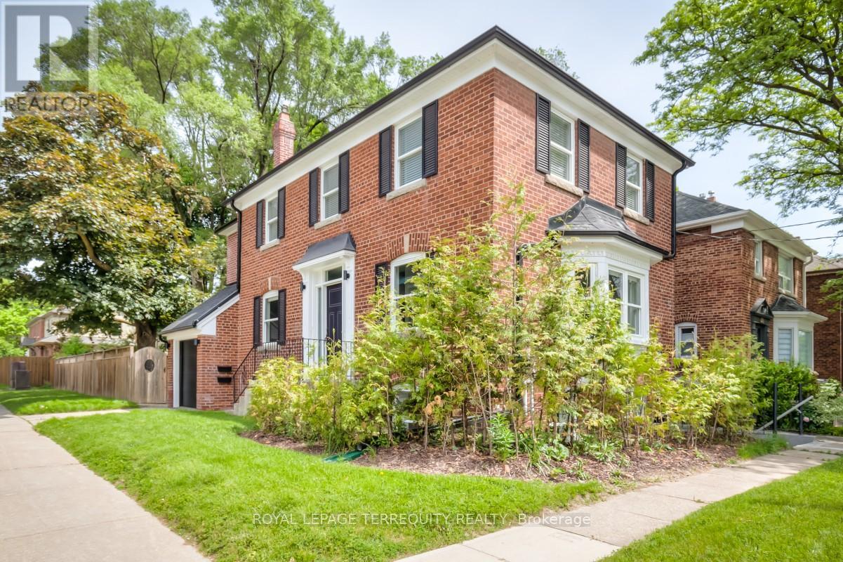 Lower - 674 Eglinton Avenue E, Toronto, Ontario  M4G 2K5 - Photo 2 - C12719368