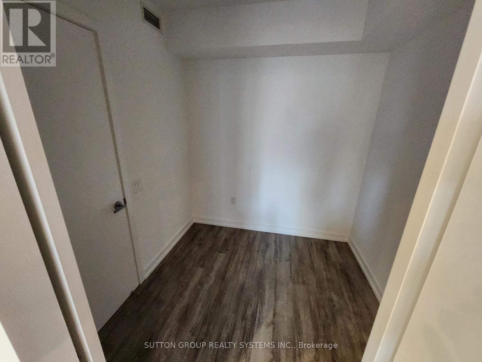 1216 - 77 Shuter Street, Toronto, Ontario  M5B 0B8 - Photo 15 - C12719374