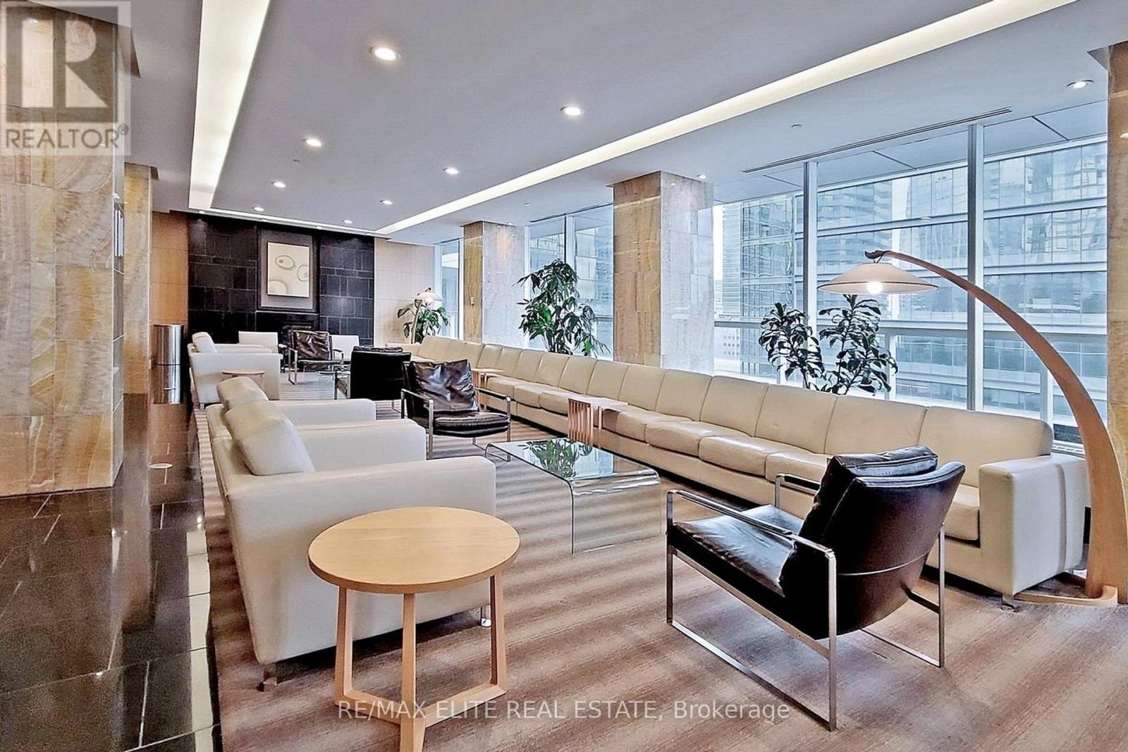 2208 - 65 Bremner Boulevard, Toronto, Ontario  M5J 0A7 - Photo 32 - C12719390