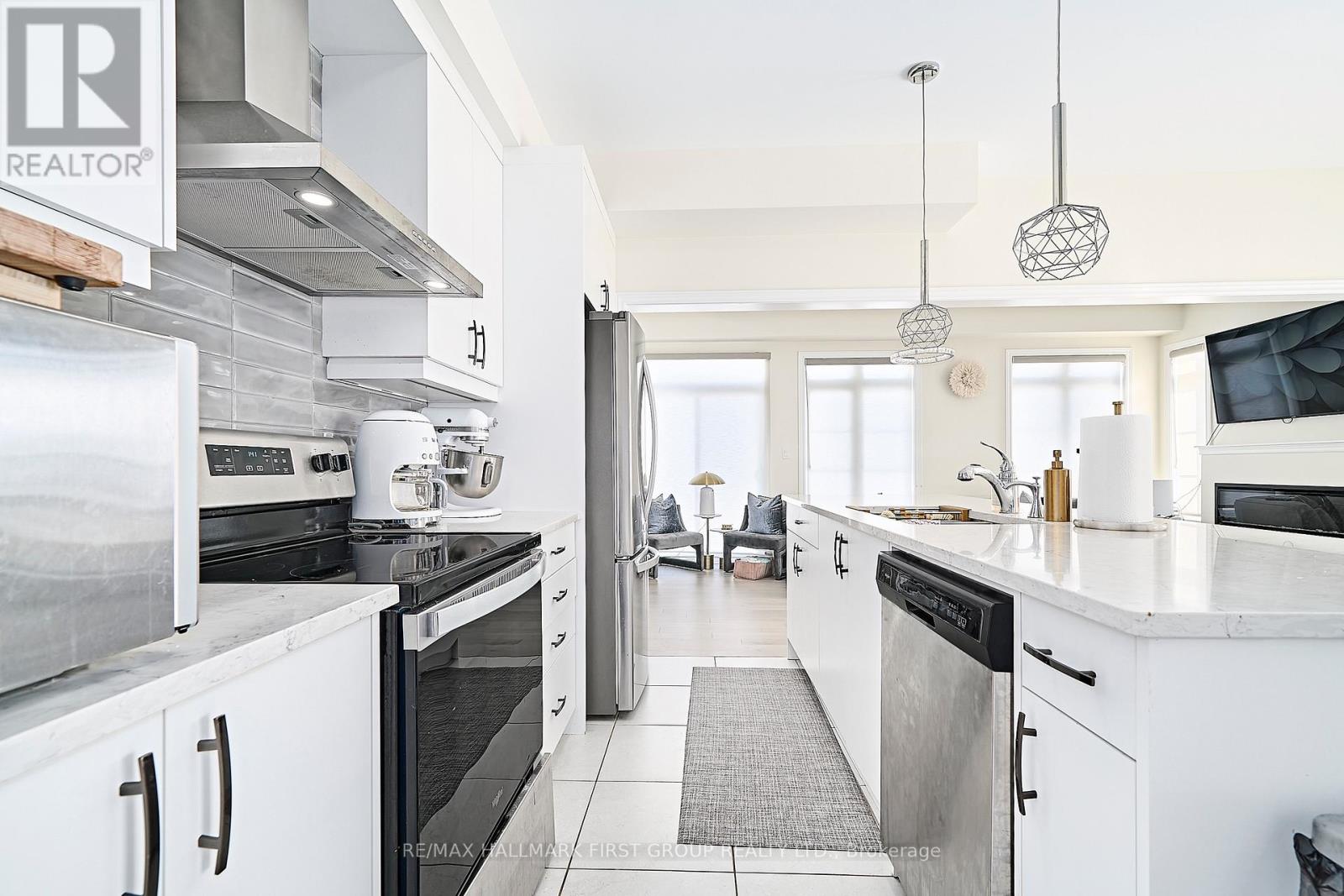 196 Closson Drive, Whitby, Ontario  L1P 0M6 - Photo 12 - E12719394