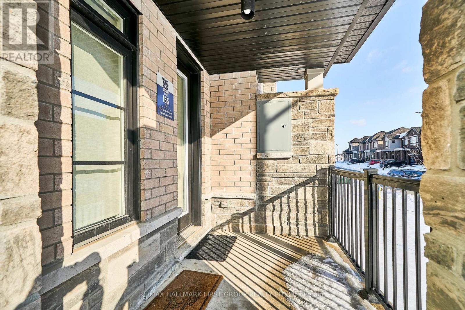 196 Closson Drive, Whitby, Ontario  L1P 0M6 - Photo 4 - E12719394