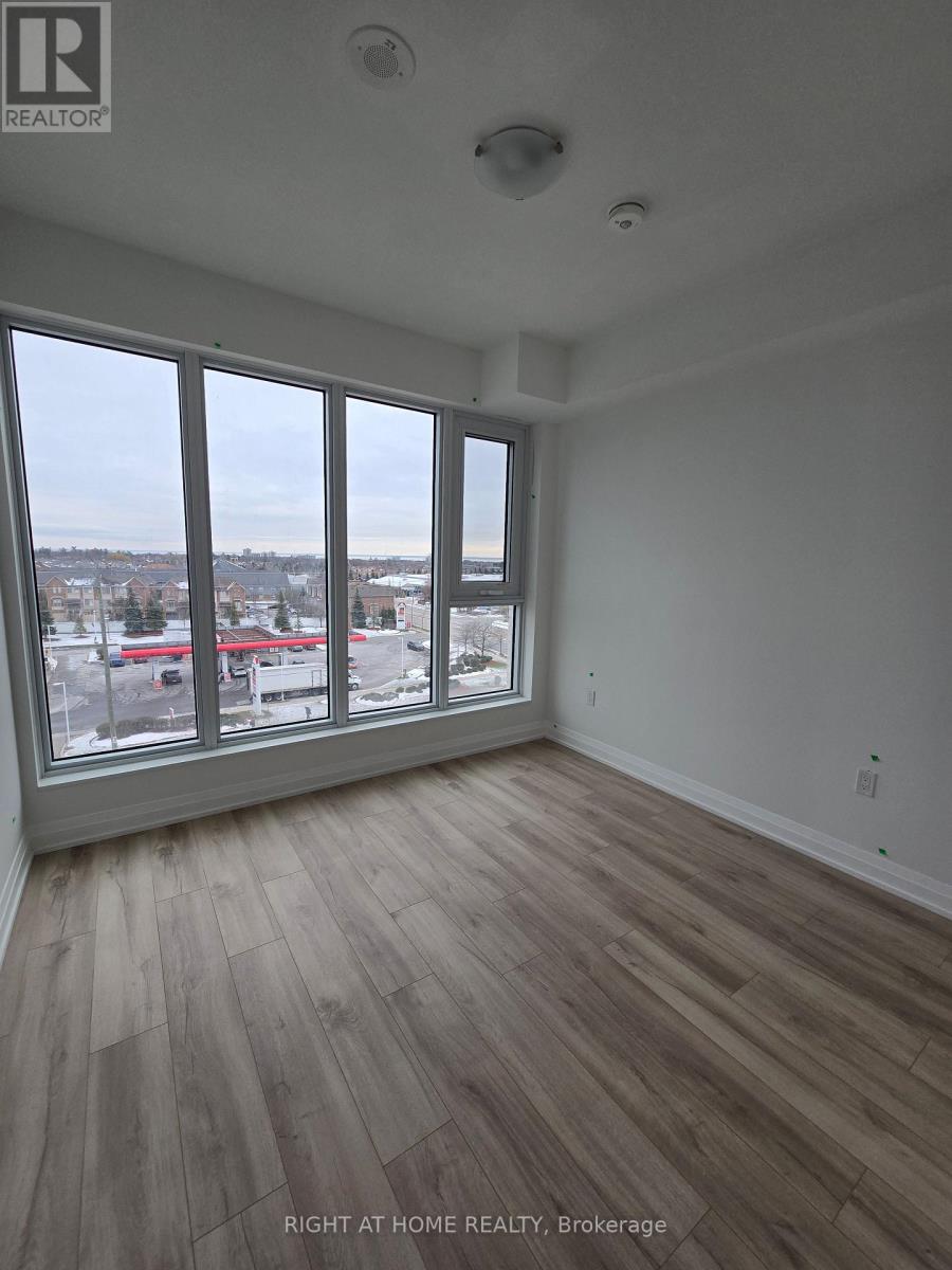 609 - 412 Silver Maple Road, Oakville, Ontario  L6H 7X8 - Photo 7 - W12719366