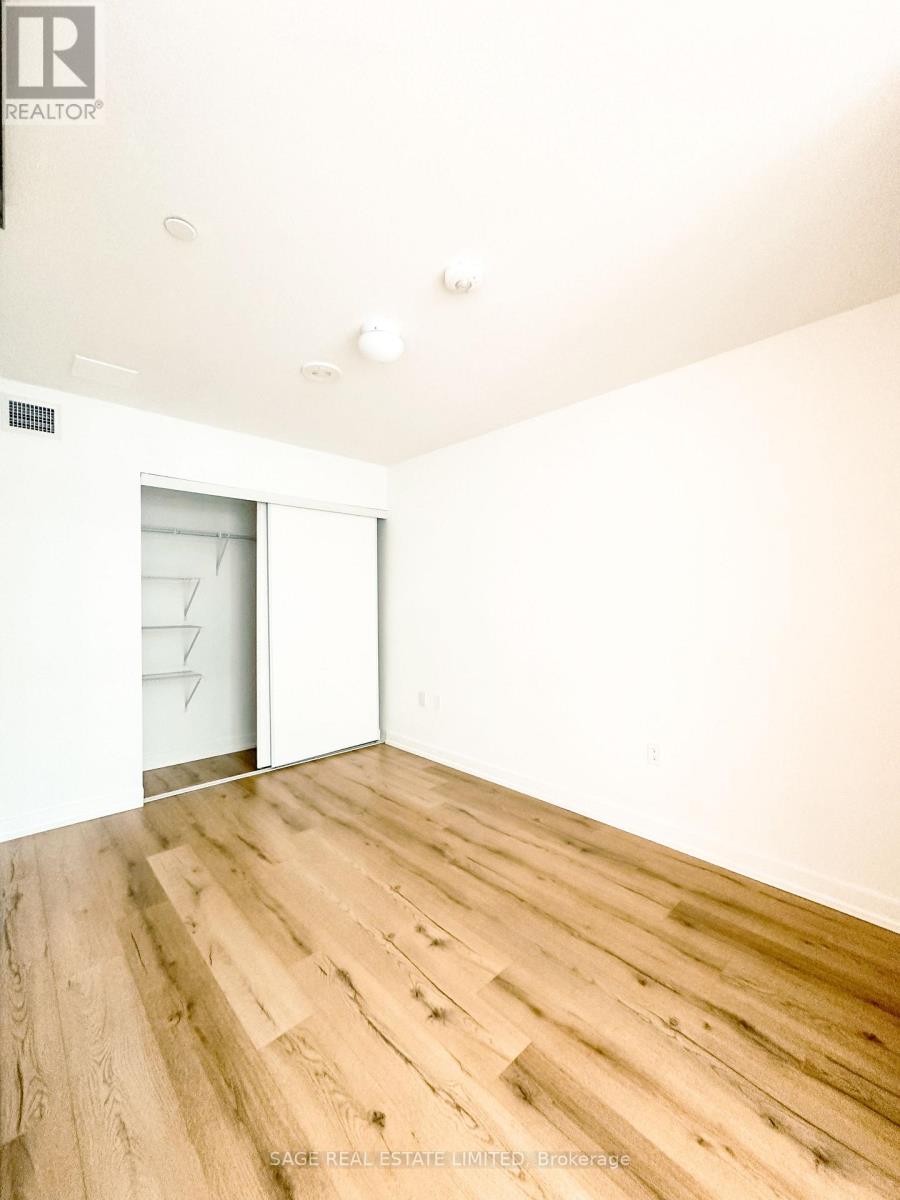 609 - 1195 The Queensway, Toronto, Ontario  M8Z 1R6 - Photo 5 - W12719370