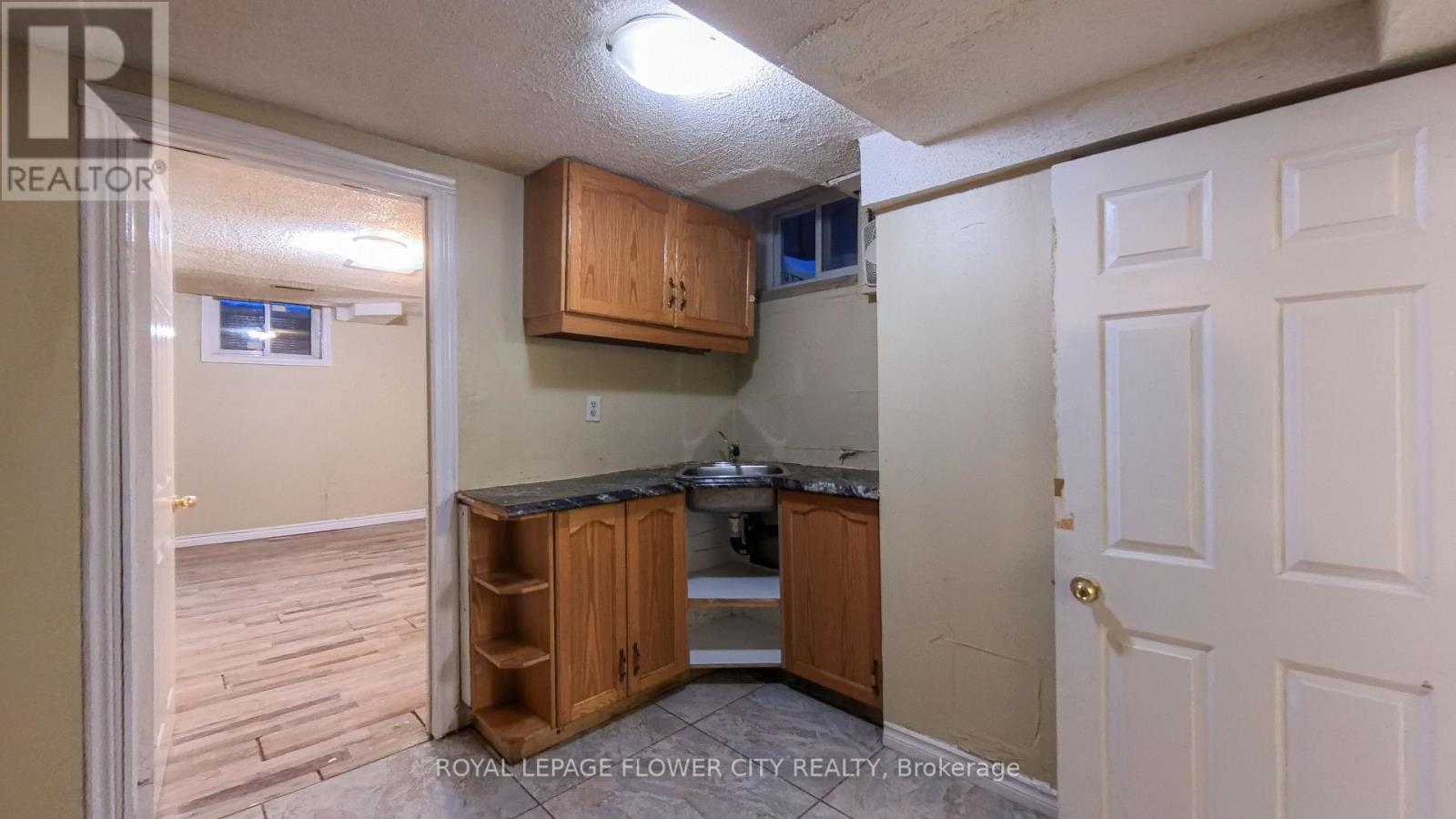 1 Donaldson Drive, Brampton, Ontario  L6Y 3G7 - Photo 37 - W12719382