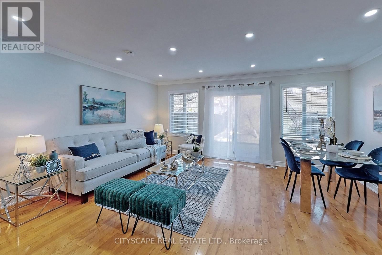 343 Wildgrass Road, Mississauga, Ontario  L5B 4H1 - Photo 3 - W12719396