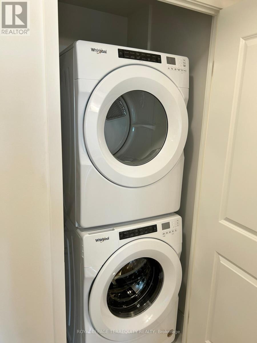 510w - 202 Burnhamthorpe Road E, Mississauga, Ontario  L5A 0B2 - Photo 9 - W12719400