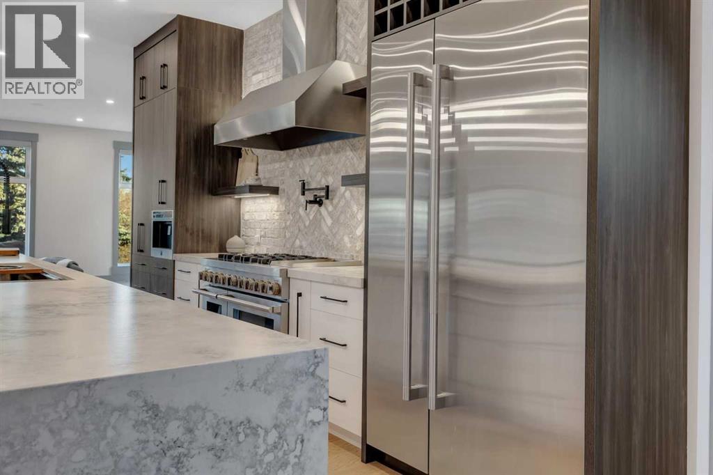 30 Roselawn Crescent Nw, Calgary, Alberta  T2K 1K6 - Photo 19 - A2269817