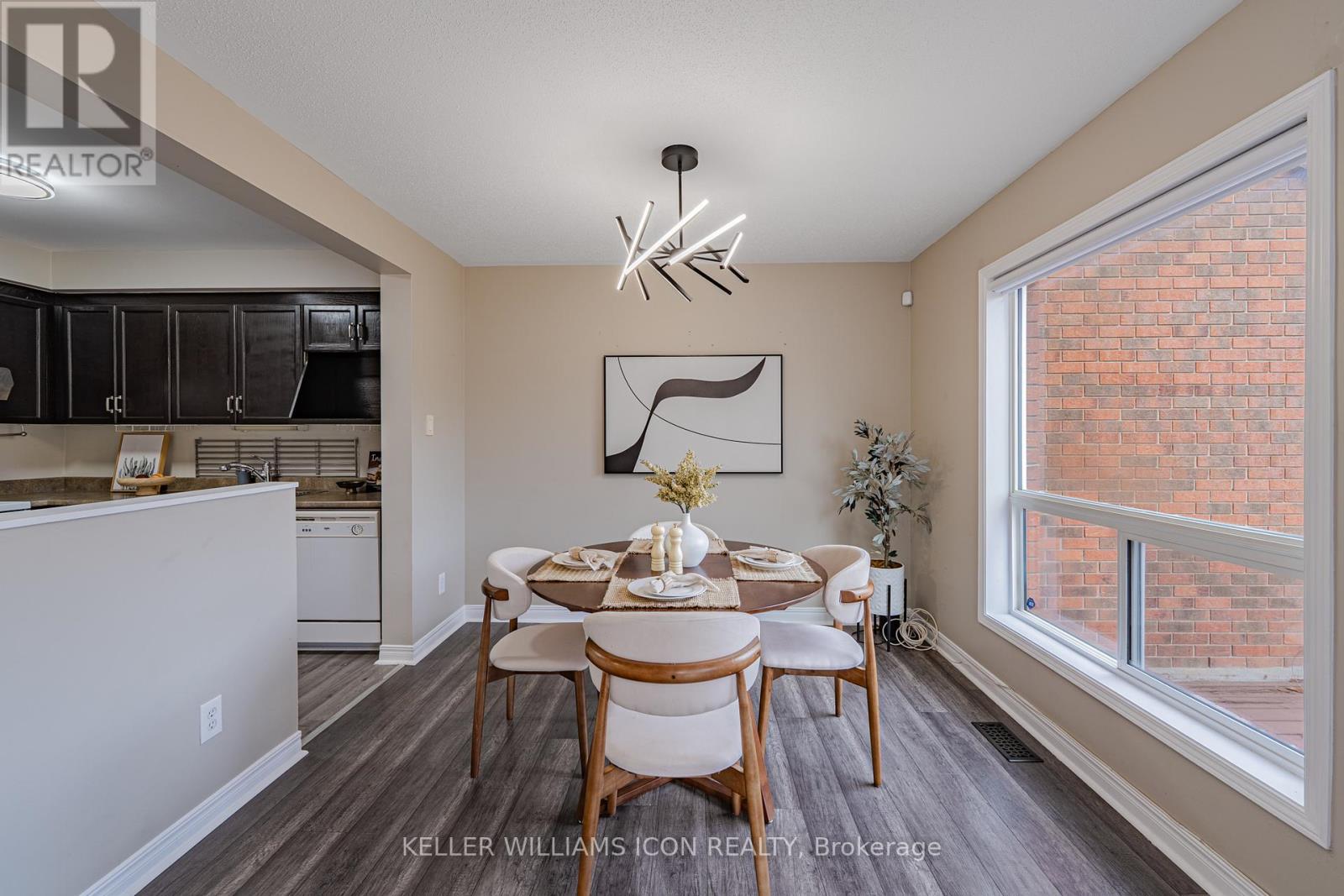 48 Blackdome Crescent, Ottawa, Ontario  K2T 1A9 - Photo 11 - X12719418