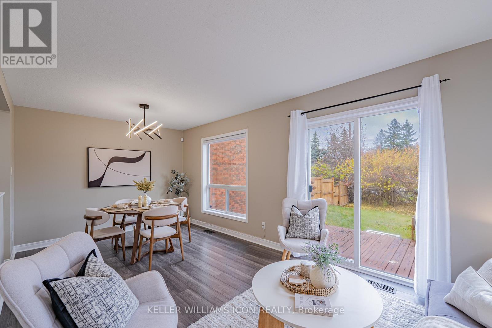 48 Blackdome Crescent, Ottawa, Ontario  K2T 1A9 - Photo 15 - X12719418