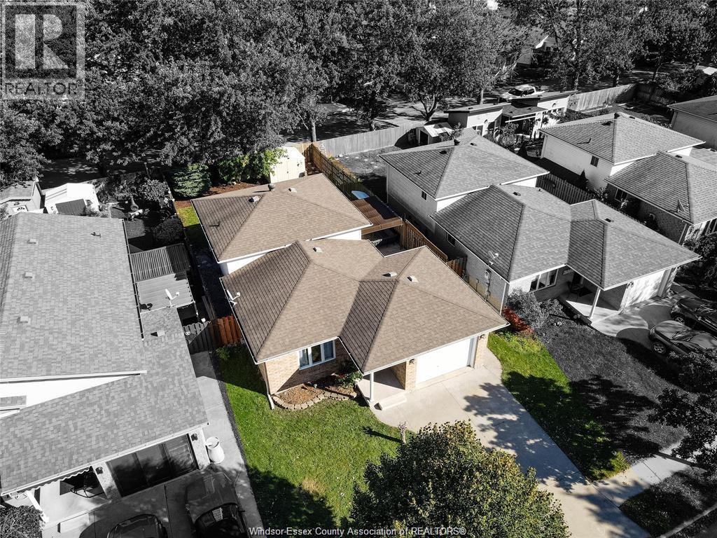 3812 Devonwood Avenue, Windsor, Ontario  N8W 5R6 - Photo 3 - 26001590
