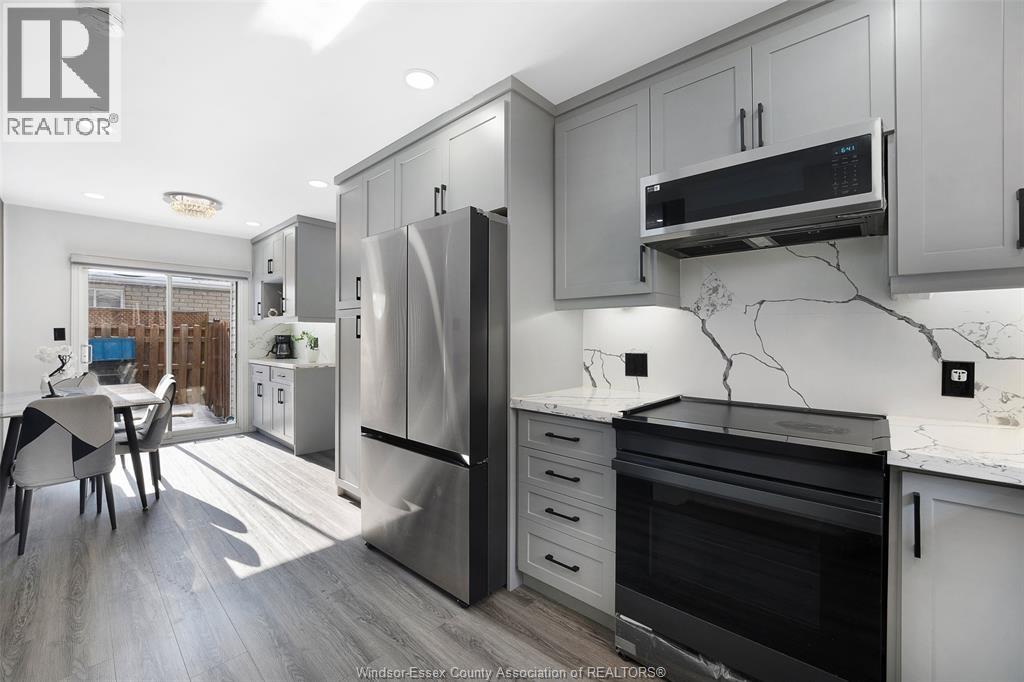 3812 Devonwood Avenue, Windsor, Ontario  N8W 5R6 - Photo 13 - 26001590