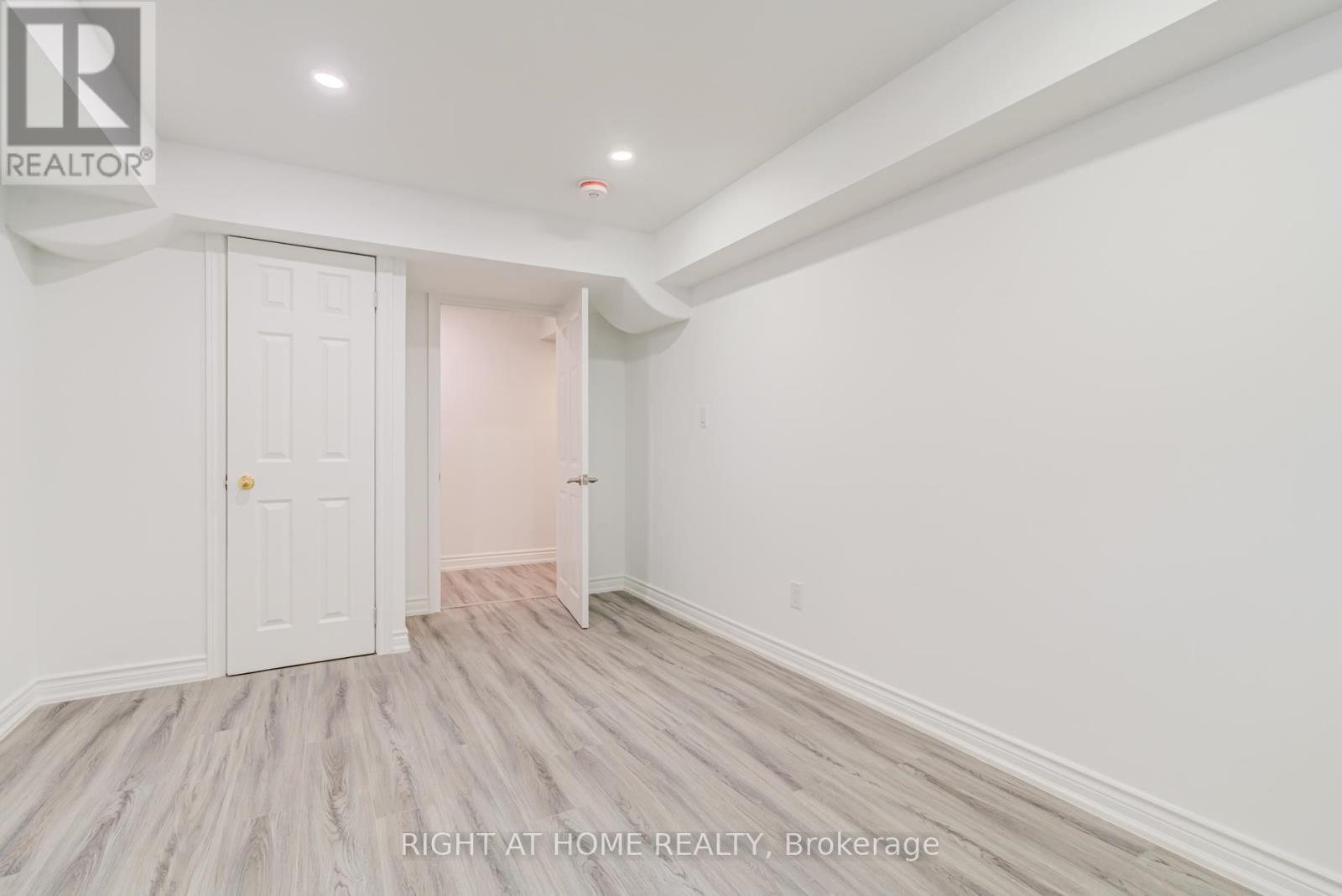 12 Edmonton Street, Brampton, Ontario  L6Y 5L2 - Photo 20 - W12719414