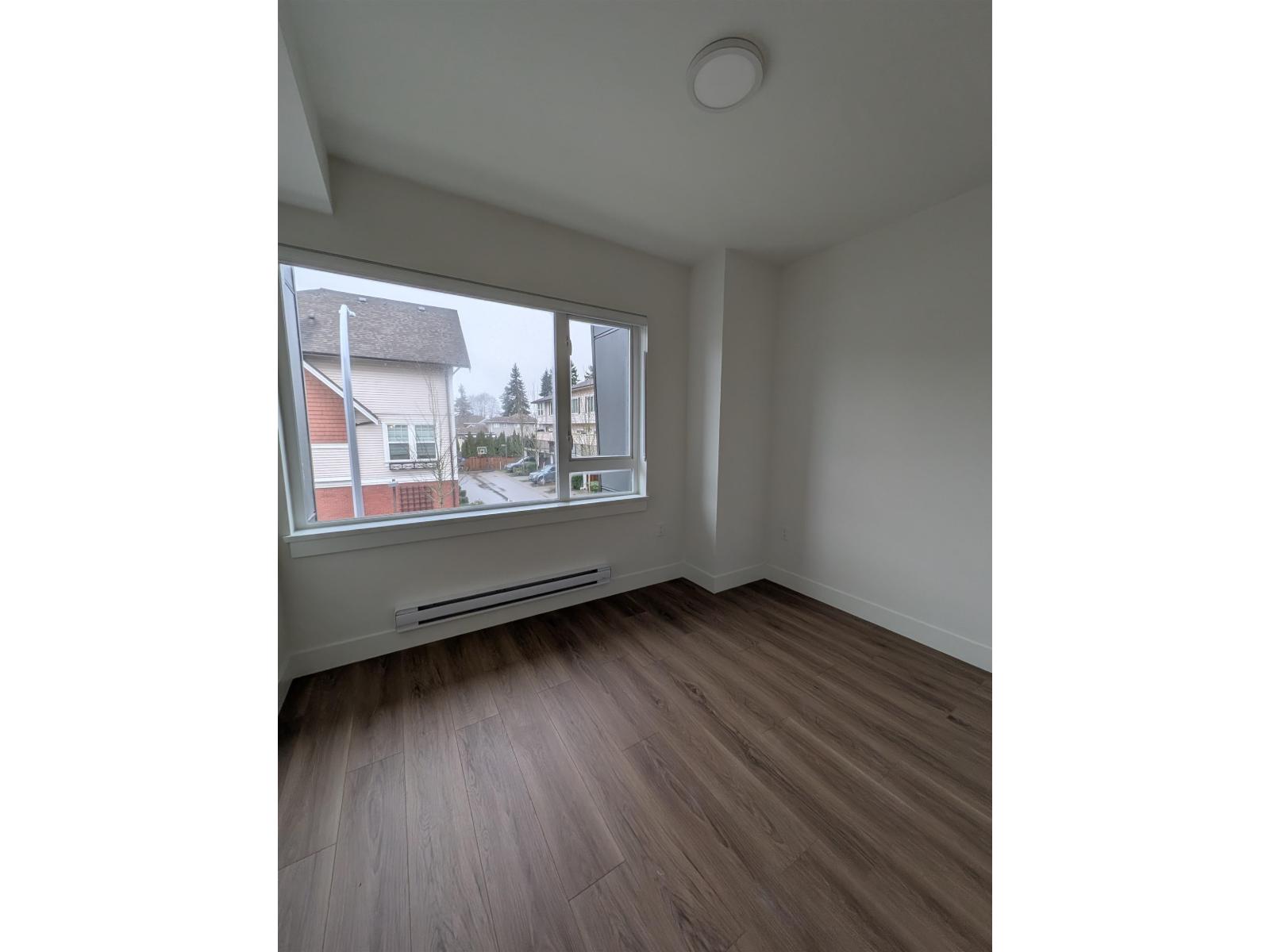 502 15739 Fraser Highway, Surrey, British Columbia  V4N 1G9 - Photo 9 - R3081883