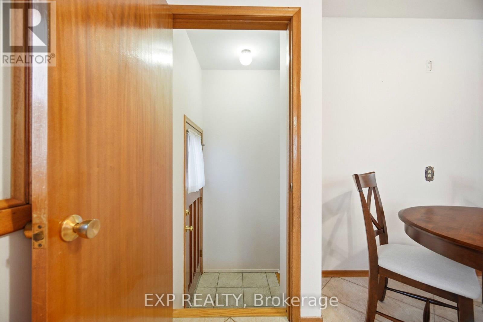 27 Palermo Crescent W, Guelph, Ontario  N1E 2J8 - Photo 30 - X12719408