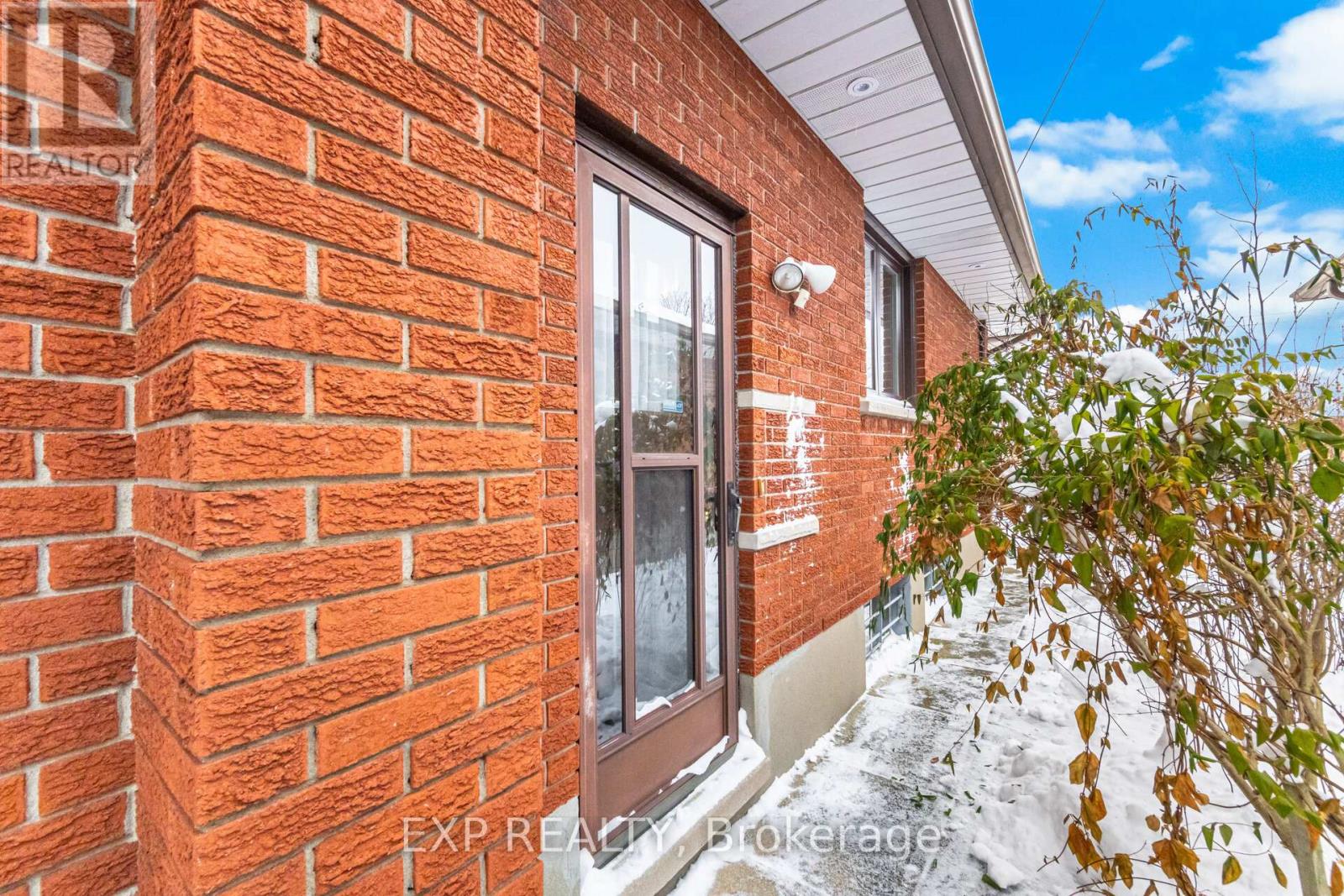 27 Palermo Crescent W, Guelph, Ontario  N1E 2J8 - Photo 31 - X12719408