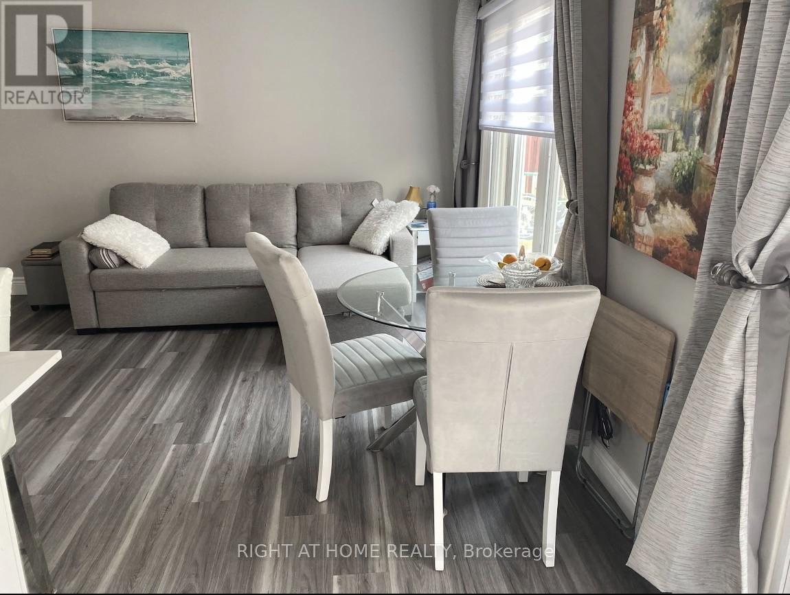 12 Homeland Court, Brampton, Ontario  L6S 1R8 - Photo 2 - W12715744