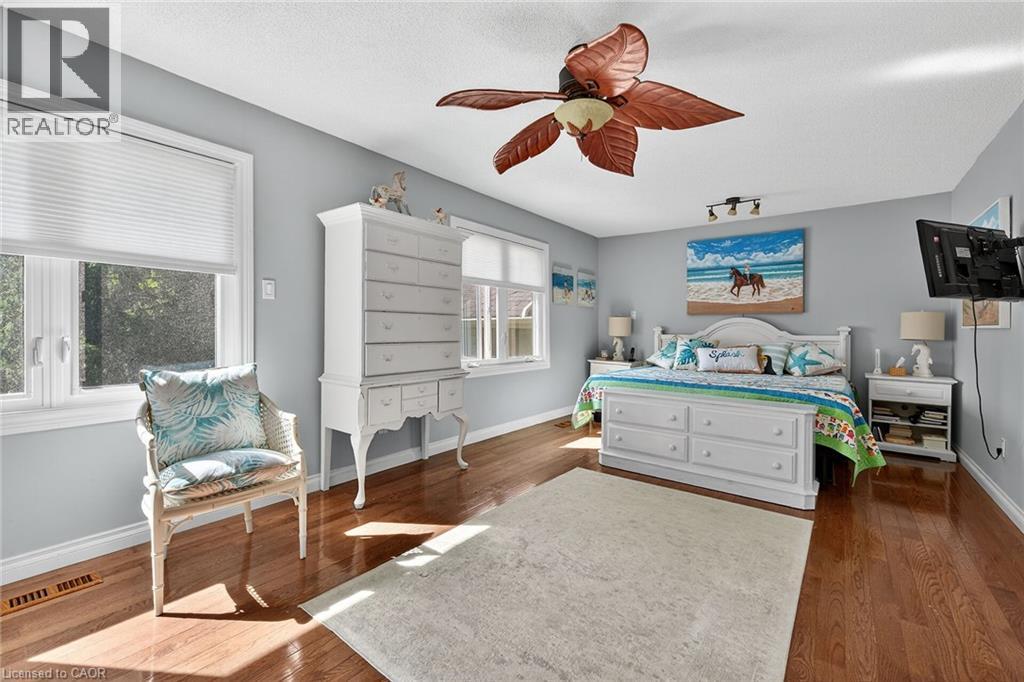 5590 Blind Line, Burlington, Ontario  L7P 0B2 - Photo 14 - 40775576